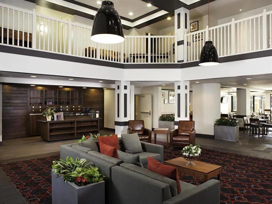 Four Points By Sheraton Fort Myers Airport Exteriör bild